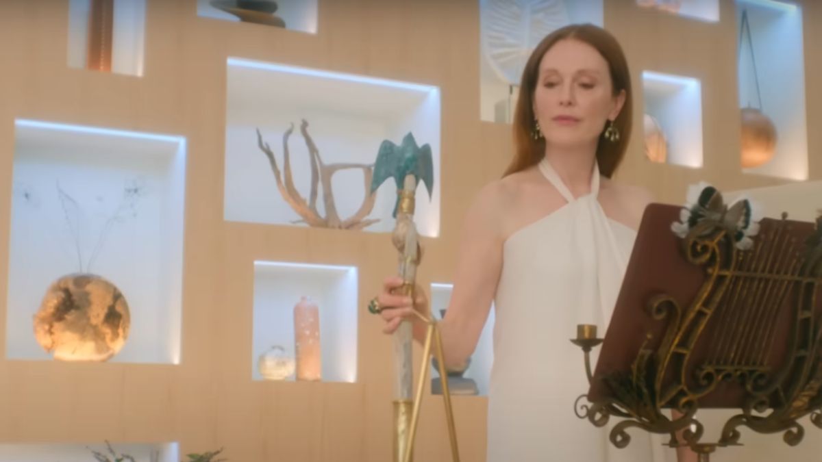 „Sirene”, Julianne Moore și Kevin Bacon într-un nou miniserial Netflix. Intriga și distribuția completă 5 Sirene
