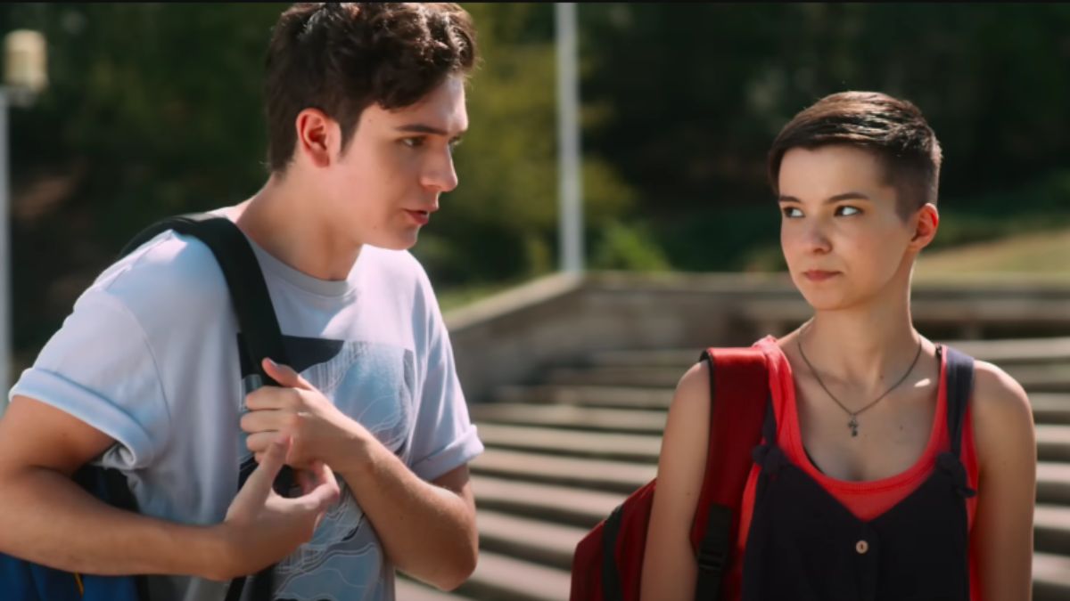 „Hoții de subiecte” - Când BAC-ul devine o afacere, visurile adolescenților se complică 3 Hoții de subiecte