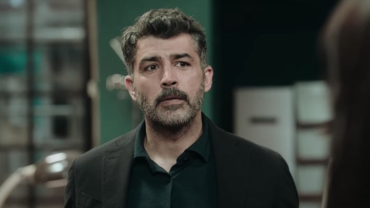 Un fiu pierdut, crime sinistre, o femeie în război cu lumea. Sara, femeia din umbră - pe Netflix! 3 Sara,femeia din umbră