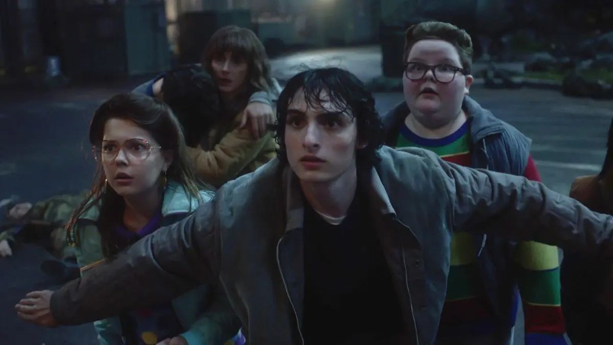 Finalul care rupe internetul. Stranger Things 5 a sosit, iar reacțiile sunt explozive 2 Stranger Things 5