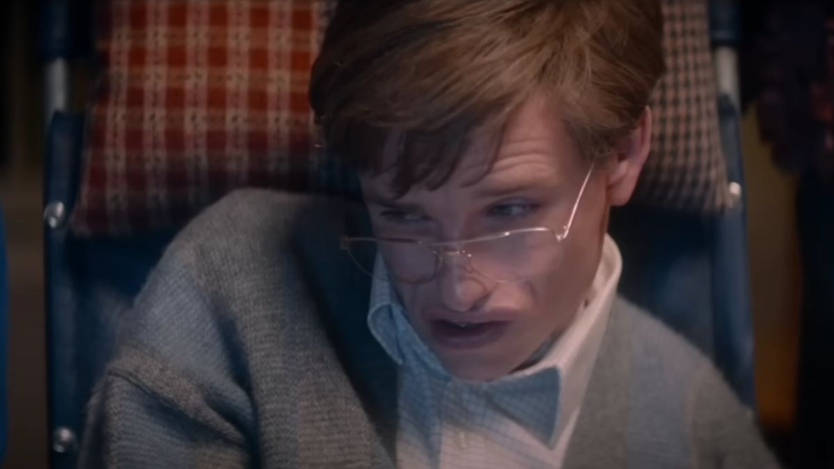 Film de Oscar despre fragilitatea vieții și puterea de a merge mai departe. Povestea reală a lui Stephen Hawking 5 Teoria întregului