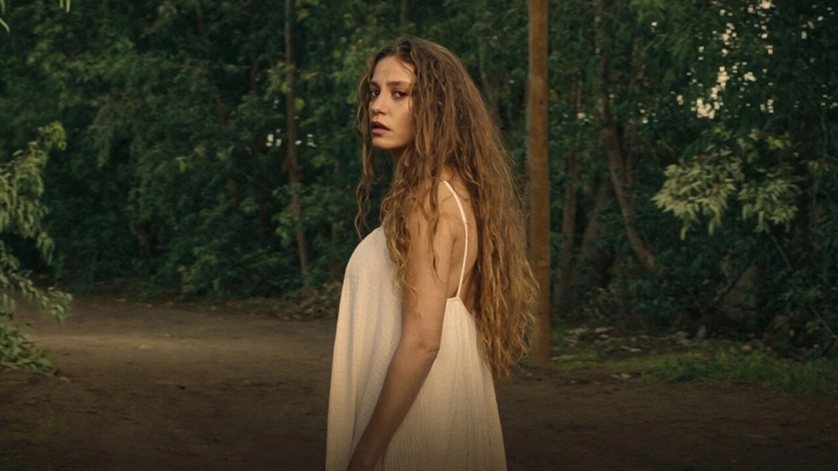 chi è Serenay Sarikaya