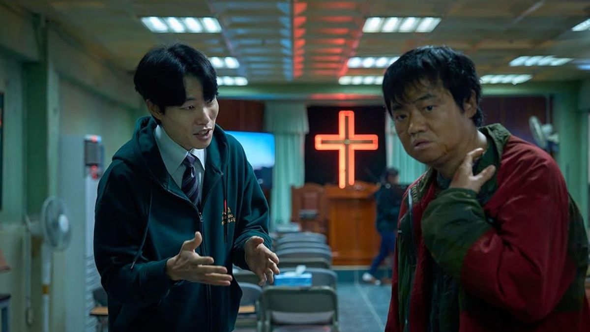 Revelații foto pastor și enoriaș în biserică