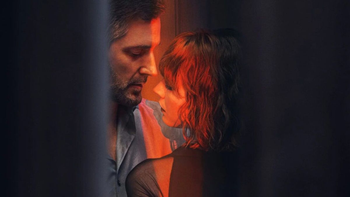 Acest thriller erotic de pe Netflix ne povestește despre o relație (foarte) interzisă 5 Obsesie dragoste invidie