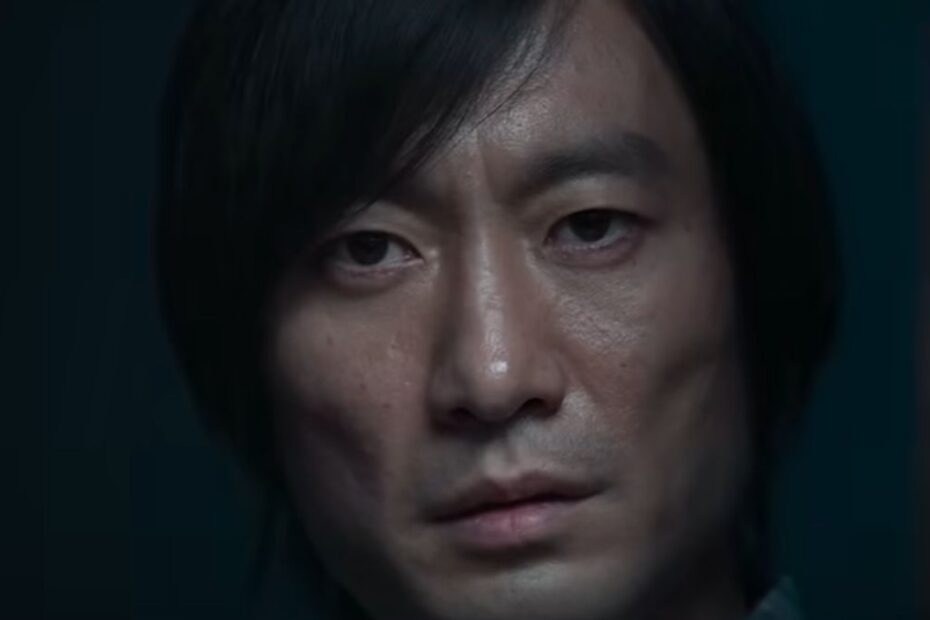 Din perete în perete