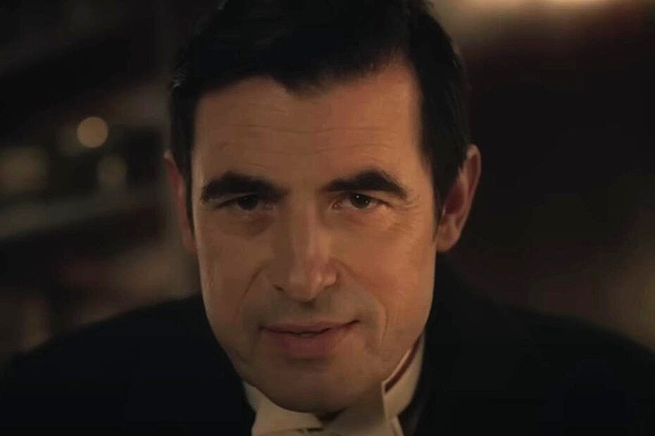 Claes Bang în rolul contelui Dracula, miniseria din 2020