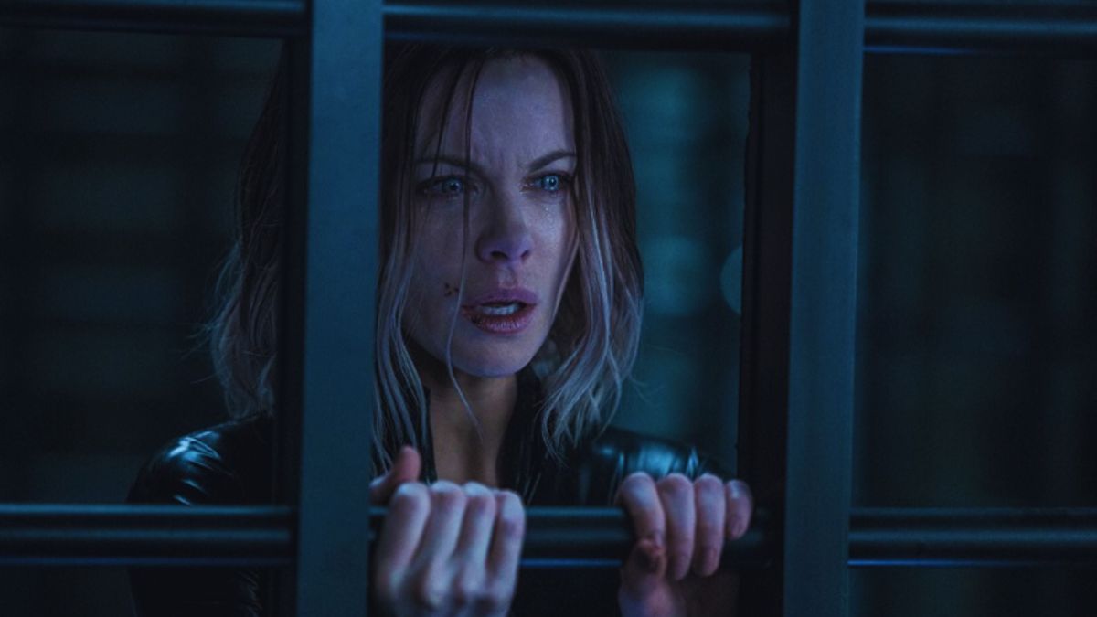 Ea nu luptă doar pentru supraviețuire, ci pentru adevăr – Kate Beckinsale, în plină forță într-un conflict legendar 2 Lumea de dincolo Războaie sângeroase Foto actrița principală