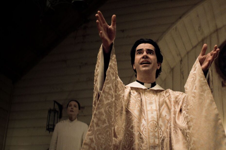 Slujba de la miezul nopții