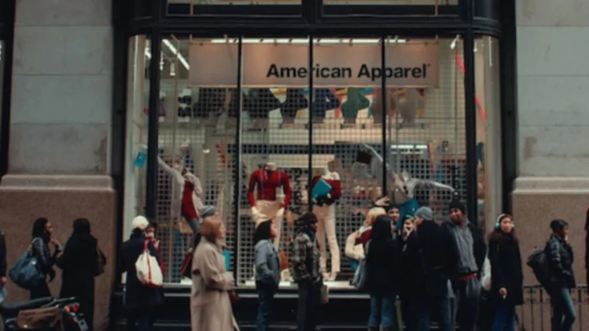 Descoperă povestea captivantă a „Fiasco: Secta American Apparel” pe Netflix 3 Fiasco: Secta American Apparel