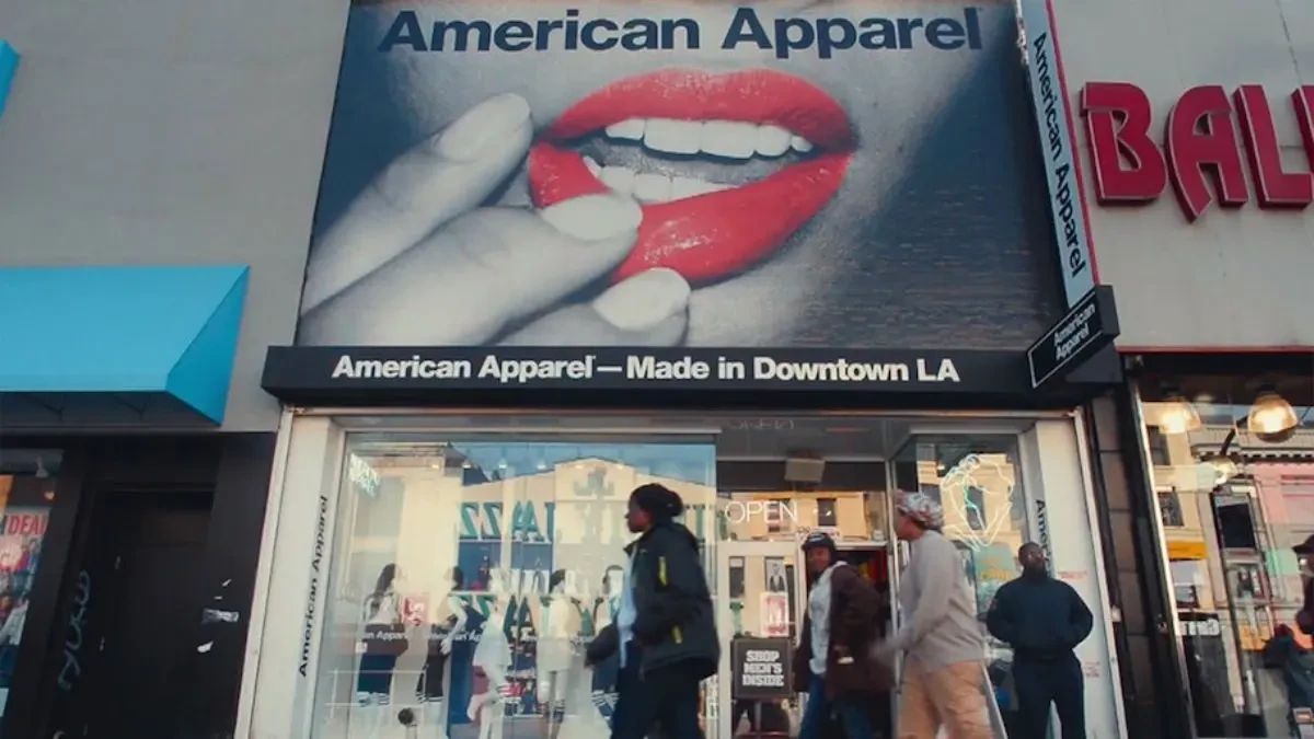 Descoperă povestea captivantă a „Fiasco: Secta American Apparel” pe Netflix 2 Fiasco: Secta American Apparel