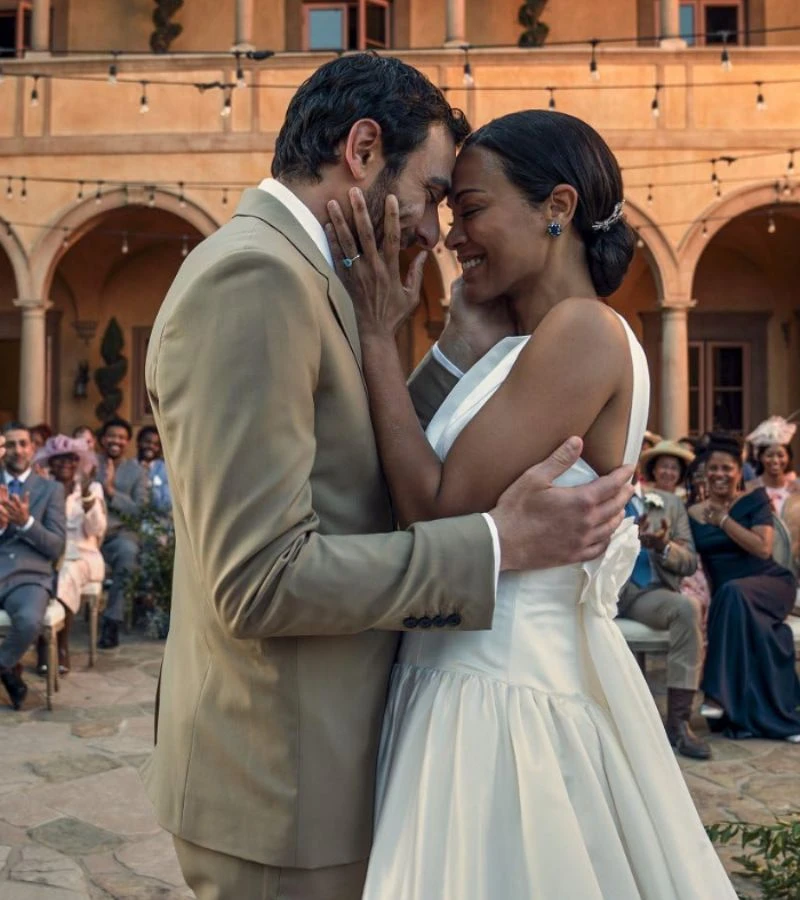Pe Netflix găsești De la zero: povestea de dragoste a verii 6 Pe Netflix găsești seria From Scratch: povestea de dragoste a verii, bazată pe bestsellerul lui Tembi Locke, plasată între Italia și SUA.