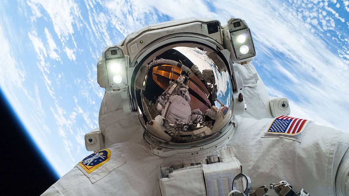 Netflix va transmite imagini LIVE din spațiul extraterestru, colaborare în premieră cu NASA 1 NASA și Netflix