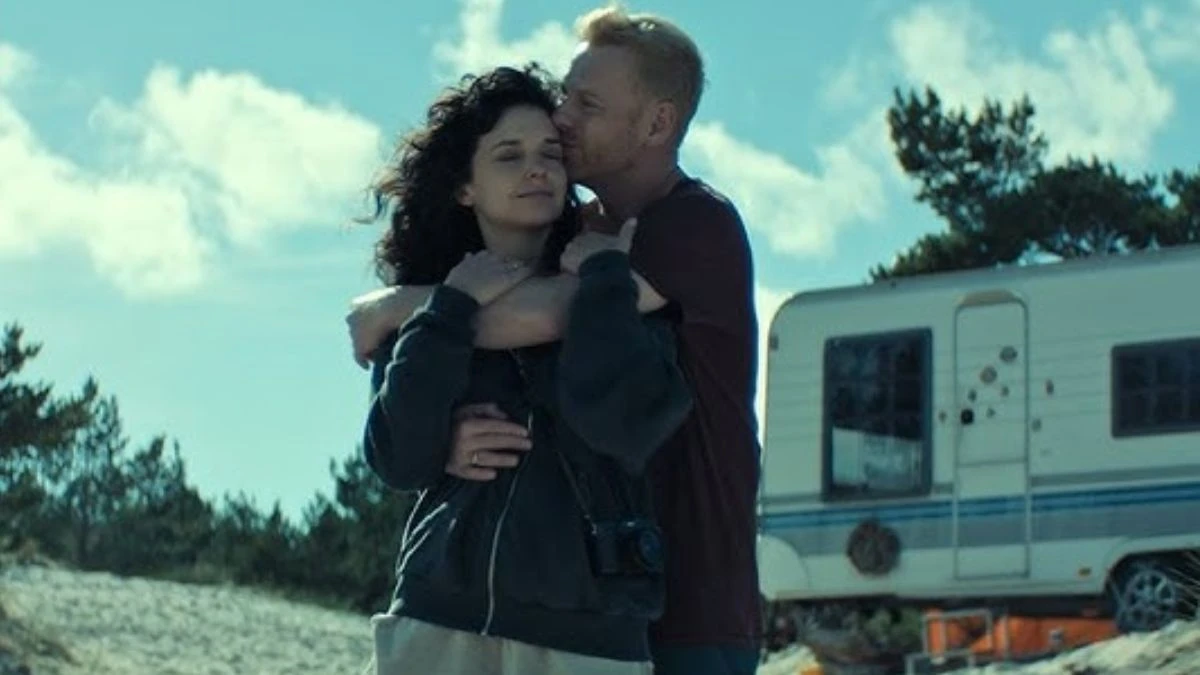 Acestea sunt cele mai bune seriale Netflix bazate pe romanele maestrului thrillerului Harlan Coben – suspans, mister și revelații șocante 3 Le serie tratte dai romanzi di Harlan Coben: ecco 11 imperdibili thriller su Netflix tratti dai romanzi gialli di Harlan Coben, il maestro del brivido e del mistero.