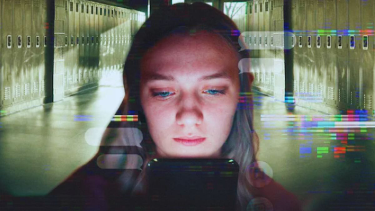 Număr necunoscut: Un scandal de cyberbullying la liceu 
