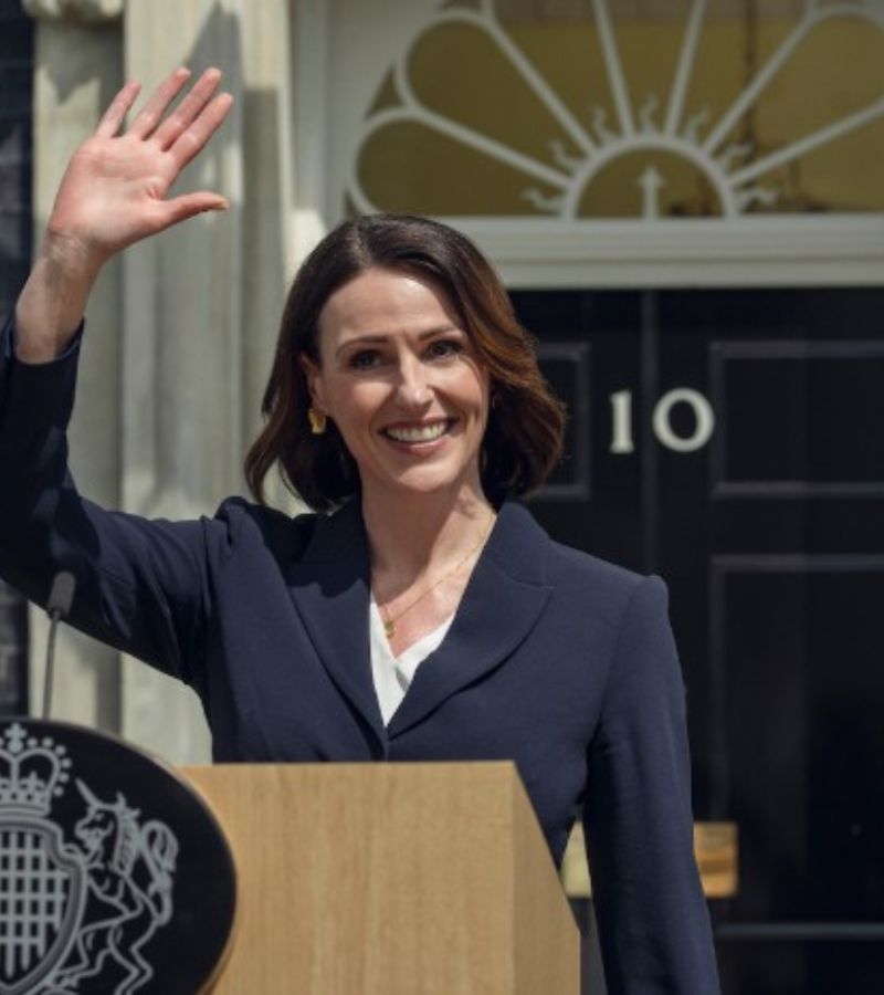 Răpire, șantaj și Suranne Jones în rolul prim-ministrului: în interiorul serialului Ostatic, noul thriller politic amețitor de la Netflix 2 Ostatic