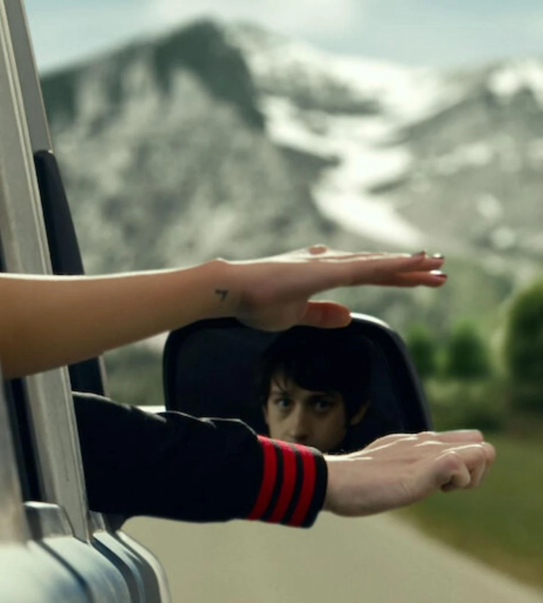 Un film emoționant și lăudat te așteaptă pe Netflix. Nici nu bănuiești cine joacă în el! 1 The Fundamentals of Caring