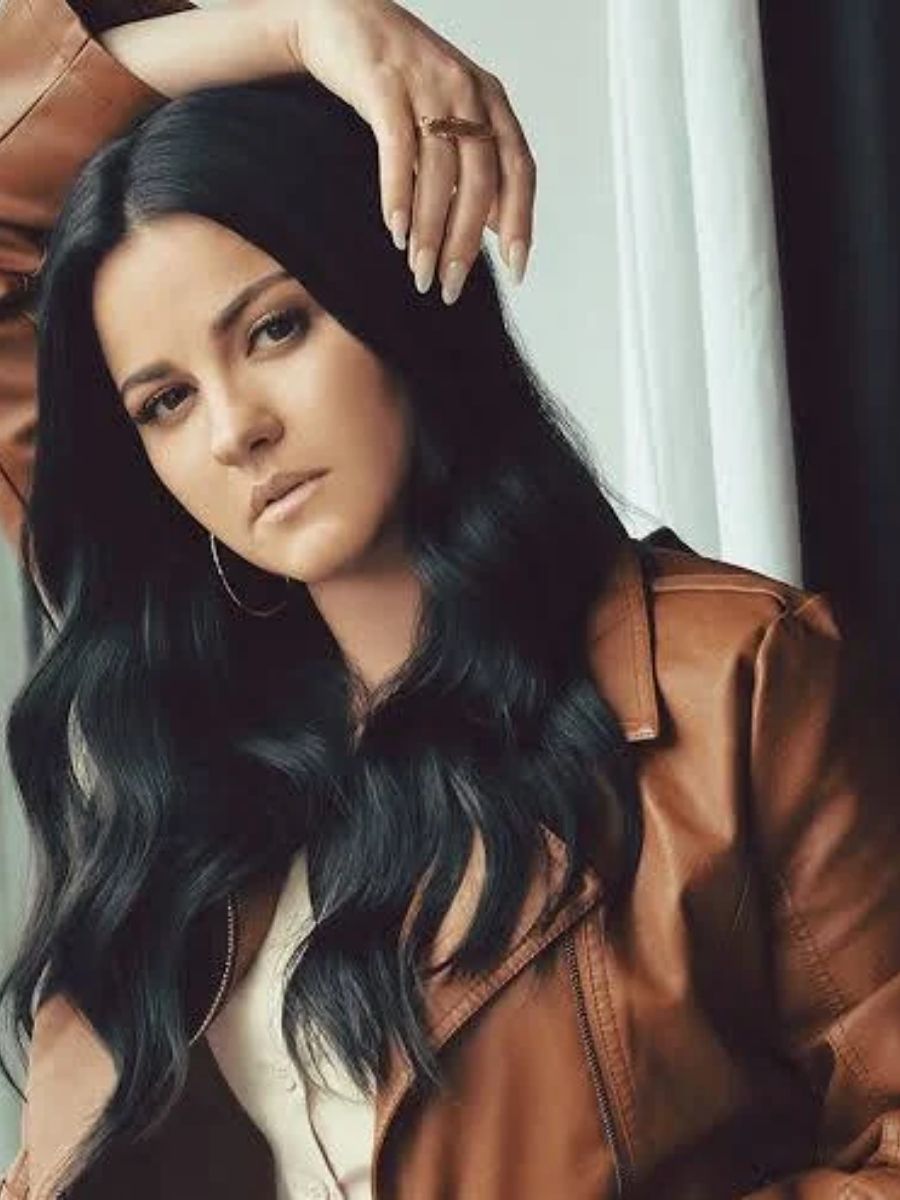 Să o cunoaștem mai bine pe Maite Perroni, vedeta din "Dorință întunecată" (Oscuro Deseo) și "Trei vieți" 2 Maite Perroni