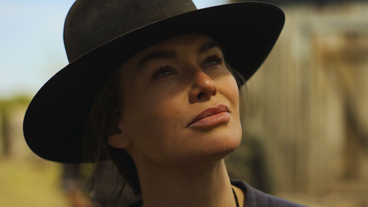 Kadr z serialu odrzuceni lena headey