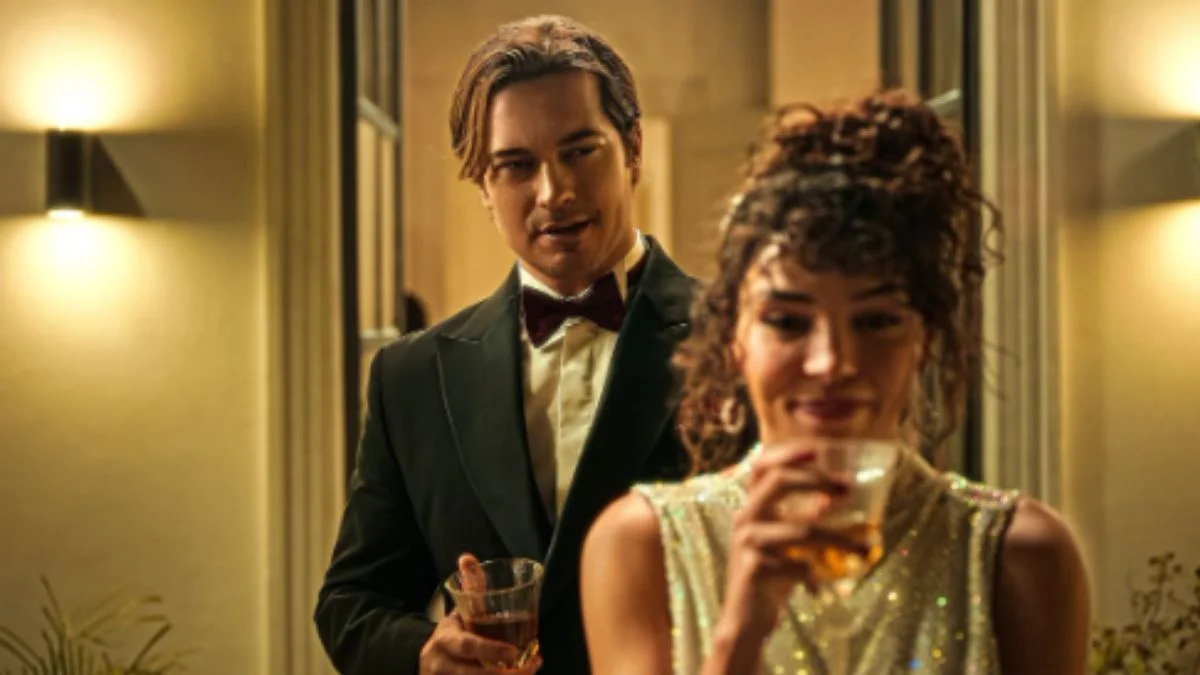 Un adevărat gentleman Acum pe Netflix: o dramă romantică despre seducție, putere și fragilitatea masculină