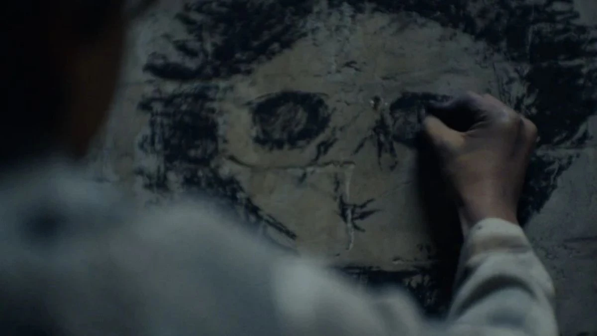 Serialul documentar realizat de maestrul horror te bagă în sperieți. Vine pe Netflix 3 True Haunting: la docu-serie sul paranormale è in arrivo su Netflix e promette di mettere i brividi agli spettatori