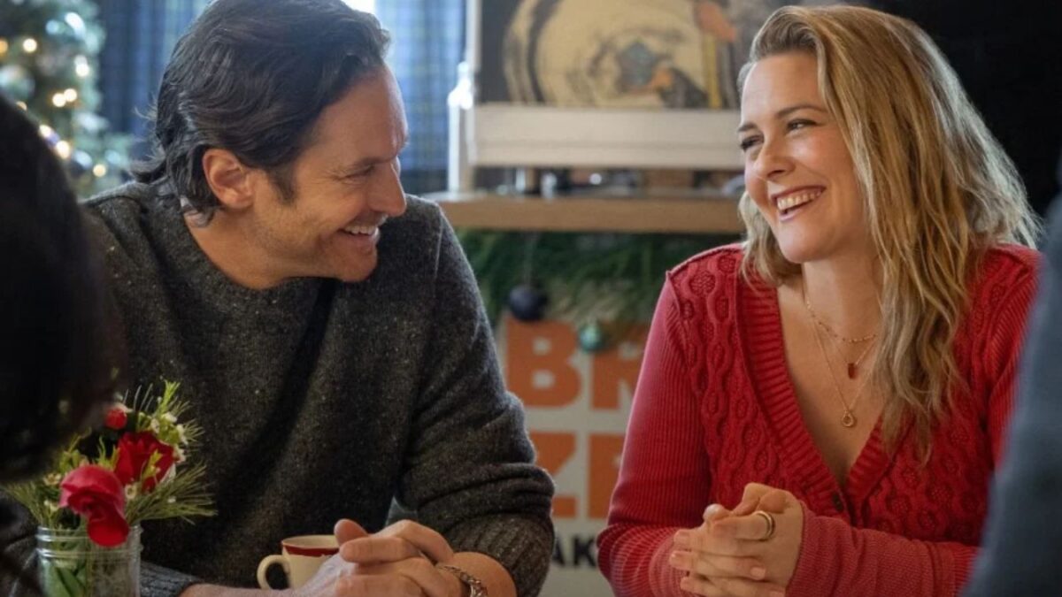 Povești de Crăciun care cuceresc România: cele patru filme care domină topul și aprind magia sărbătorilor 4 Crăciun fericit cu fostul