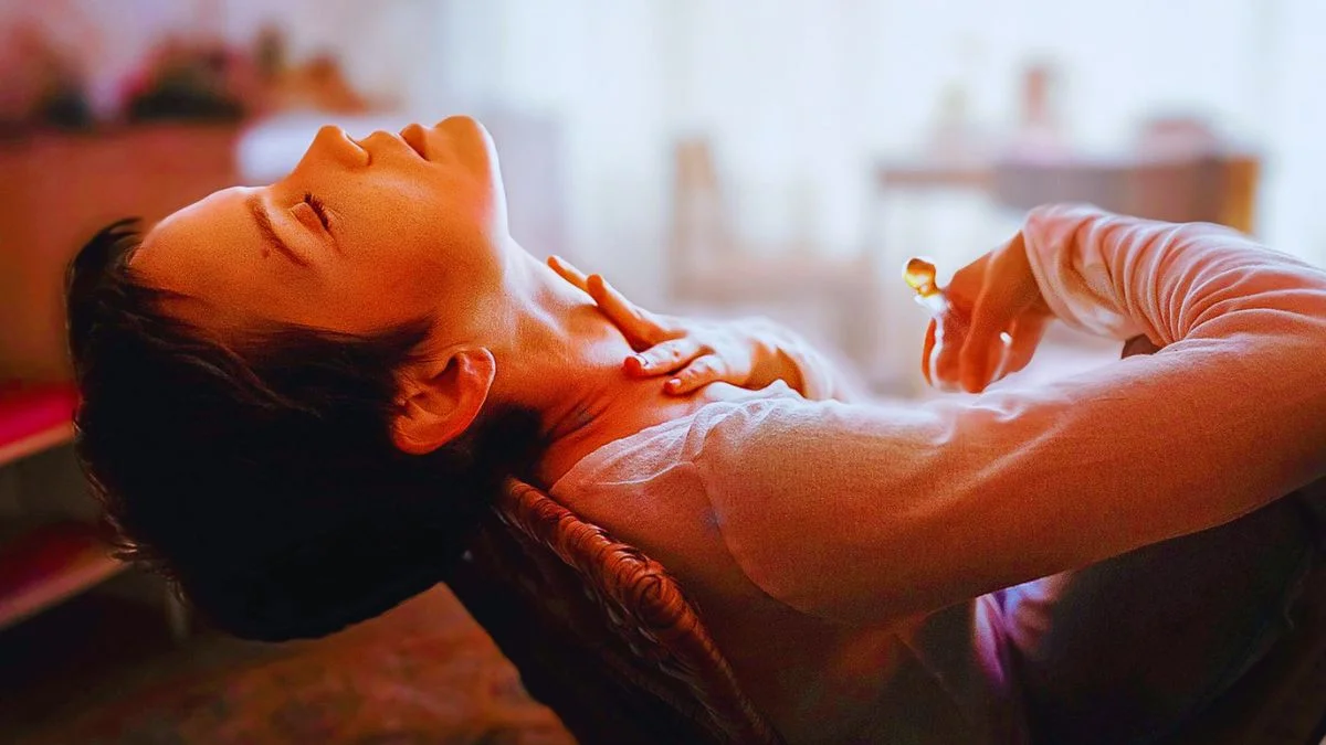 Acum pe Netflix: thriller psihologic despre obsesie, simțuri și limitele dorinței