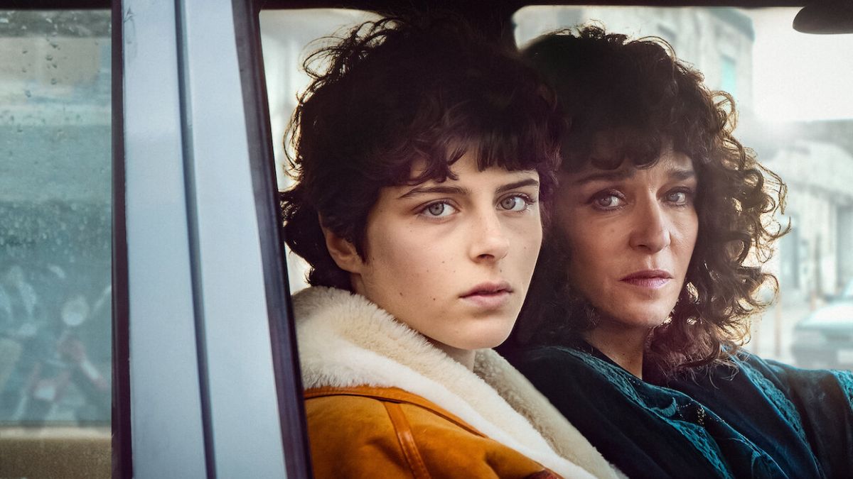 "Viața mincinoasă a adulților ", pe Netflix o poveste despre identitate și priviri care schimbă totul