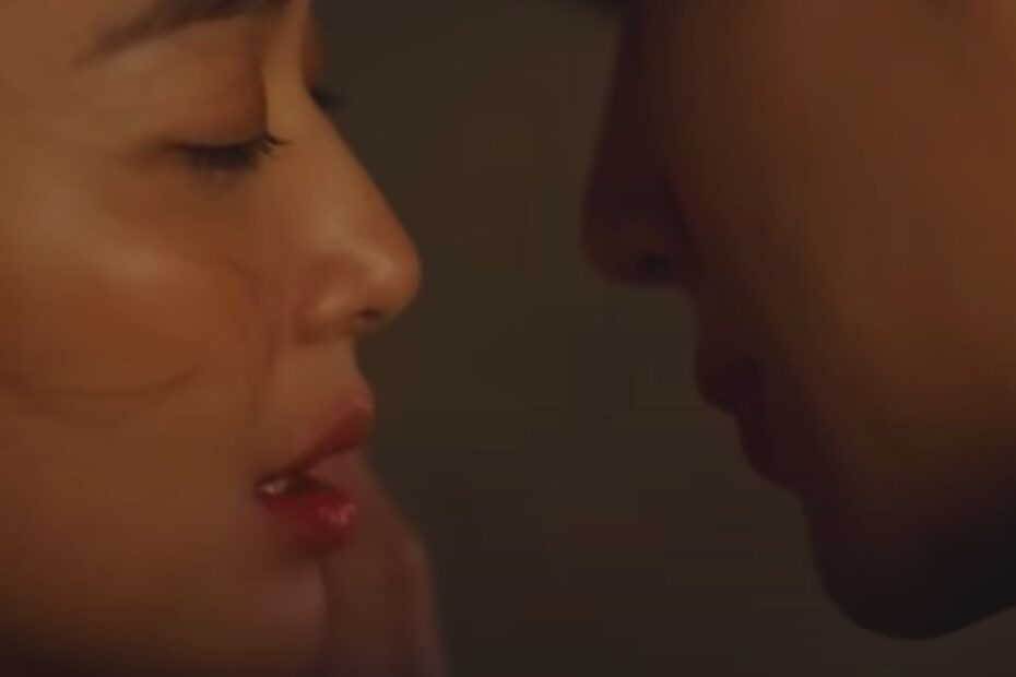 Mai mult decât un simplu sărut: 3 actori Kdrama de pe Netflix care au transformat gestul în emoție pură