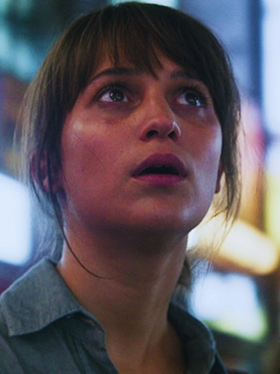 Pasărea cutremurului Foto: Alicia Vikander