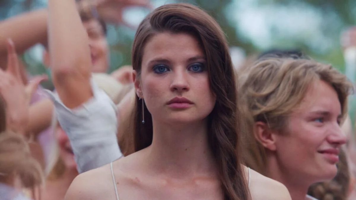 NISIPURI MIȘCĂTOARE