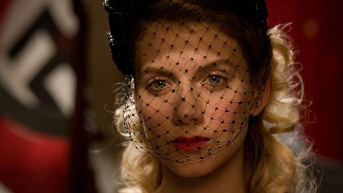 Ticăloși fără glorie