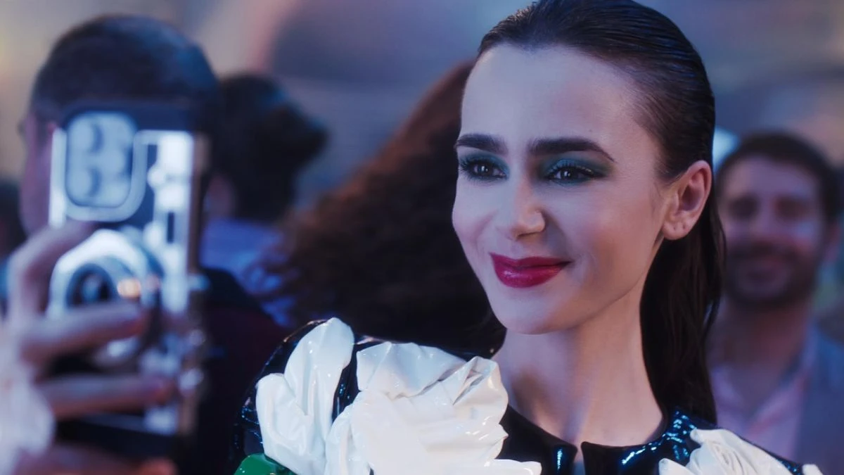 Cine este Lily Collins: protagonista din 