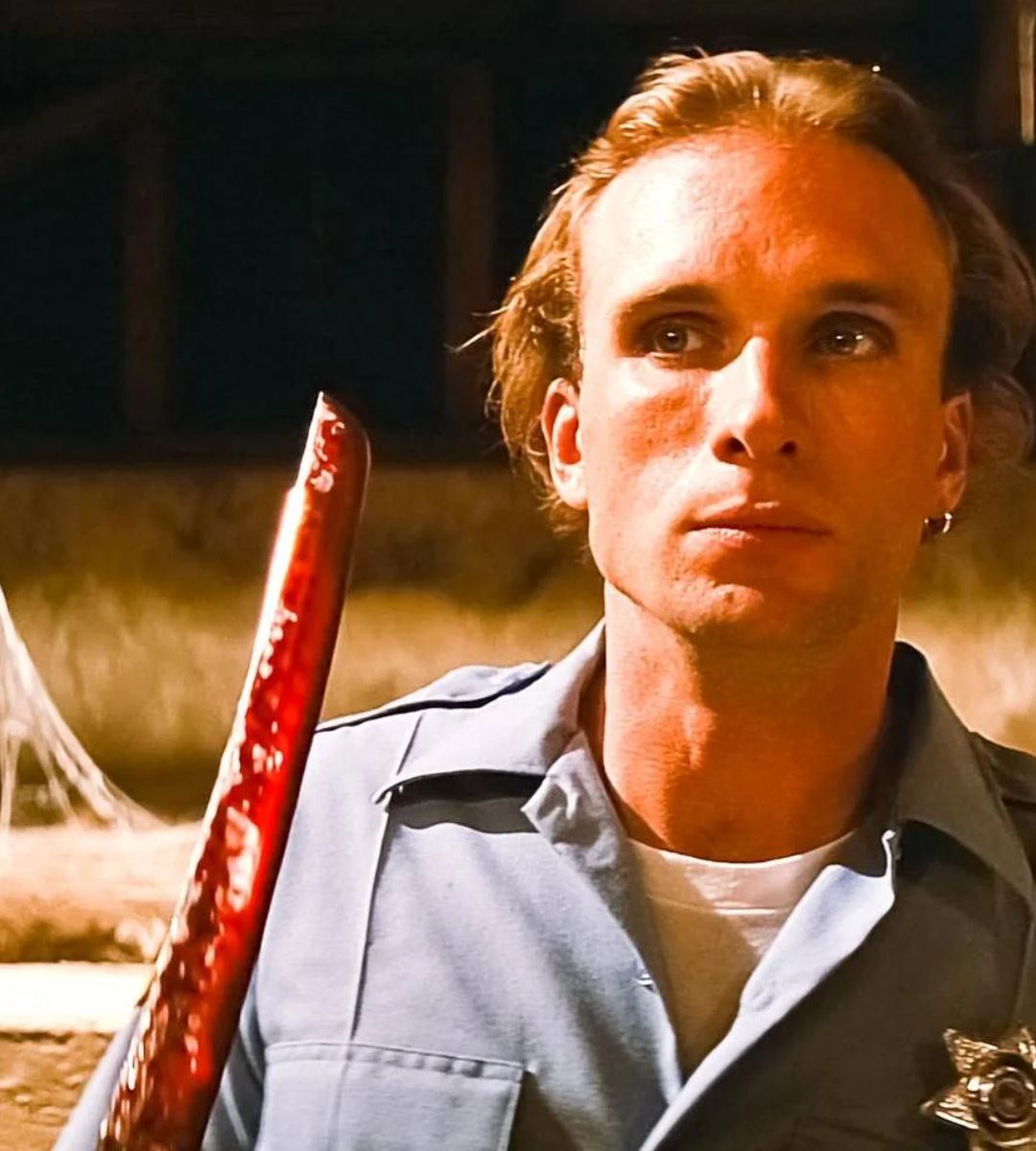 Actorul american celebru pentru rolurile din Pulp Fiction și Masca a fost găsit fără viață în casă