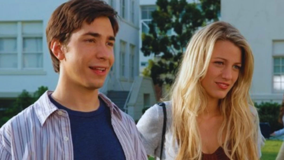 Acum pe Netflix: comedia cult despre educație care ironizează sistemul universitar american 1 Acceptat