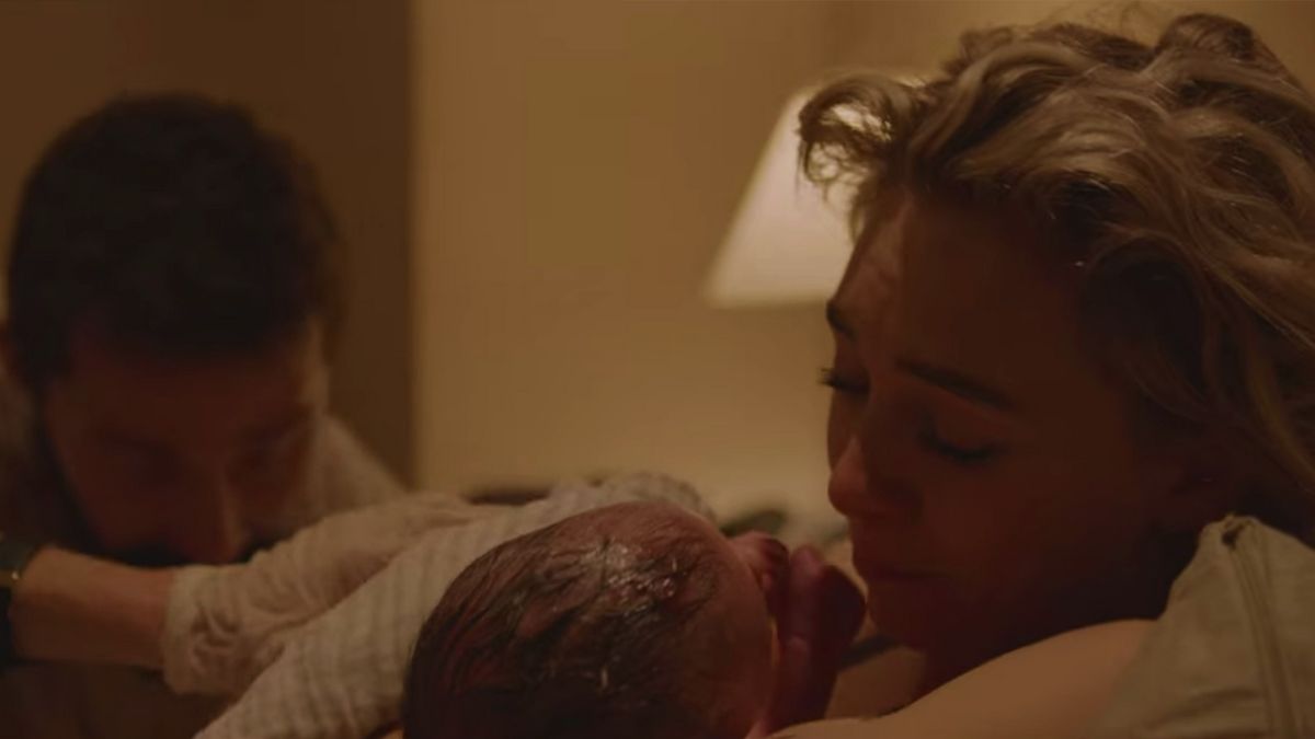 Acum pe Netflix: o dramă psihologică despre doliu, vină și corpul feminin care refuză să fie uitată 3 Acum pe Netflix: o dramă psihologică despre doliu, vină și corpul feminin care refuză să fie uitată