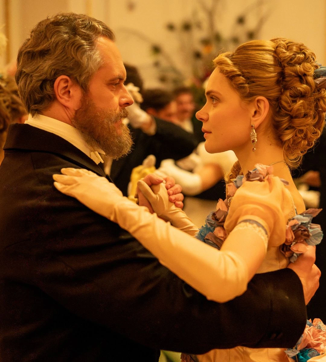 Păpușa pe Netflix: distribuția principală