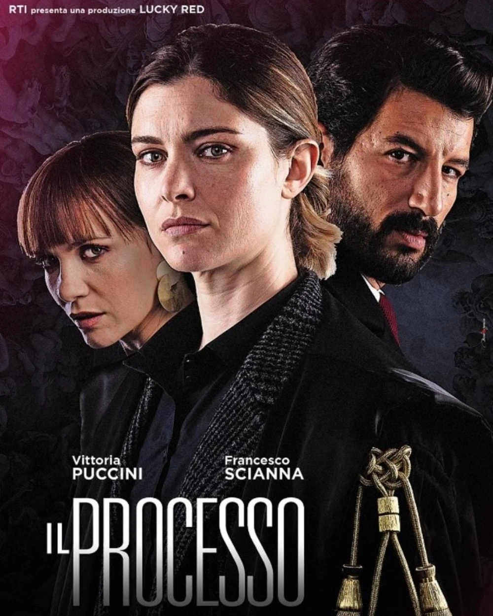 Serialul italian „Procesul” cucerește lumea. Te prinde din primul minut