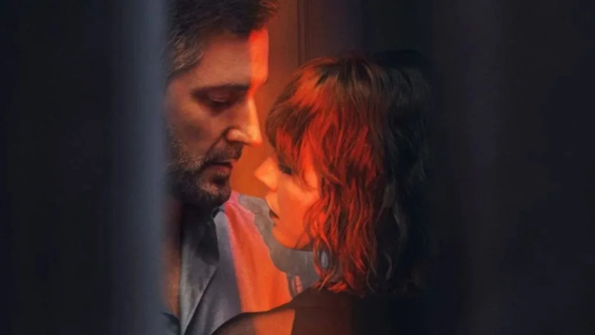 Seriale erotice pe Netflix: cele mai senzuale titluri! (Recomandările noastre pentru 2026) 2 Seriale erotice pe Netflix: cele mai senzuale titluri