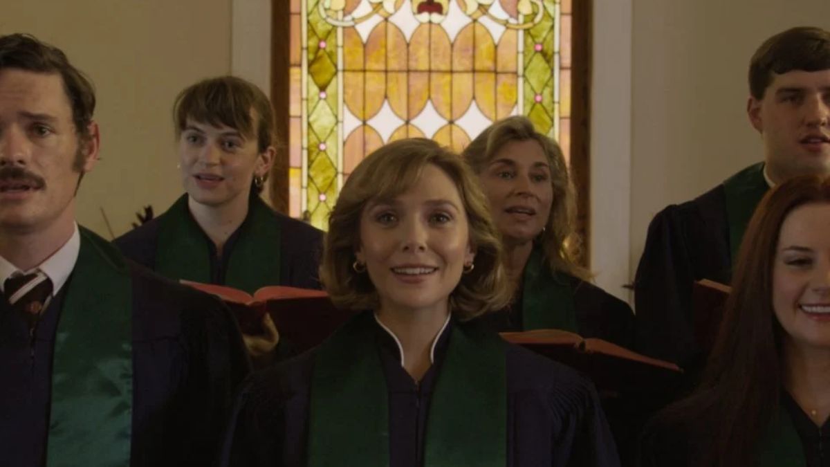 Dragoste și moarte: Elizabeth Olsen într-o imagine