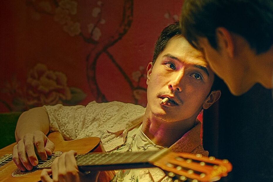 Cine l-a iubit prima dată