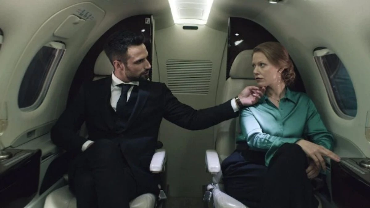 „Jurnalul unui gigolo” este thrillerul erotic argentinian de pe Netflix care pornește de la o premisă curioasă și o cerere absurdă.