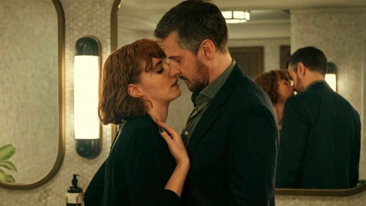 Obsesie, dragoste, invidie (Obsession) este o miniserie britanică thriller erotic