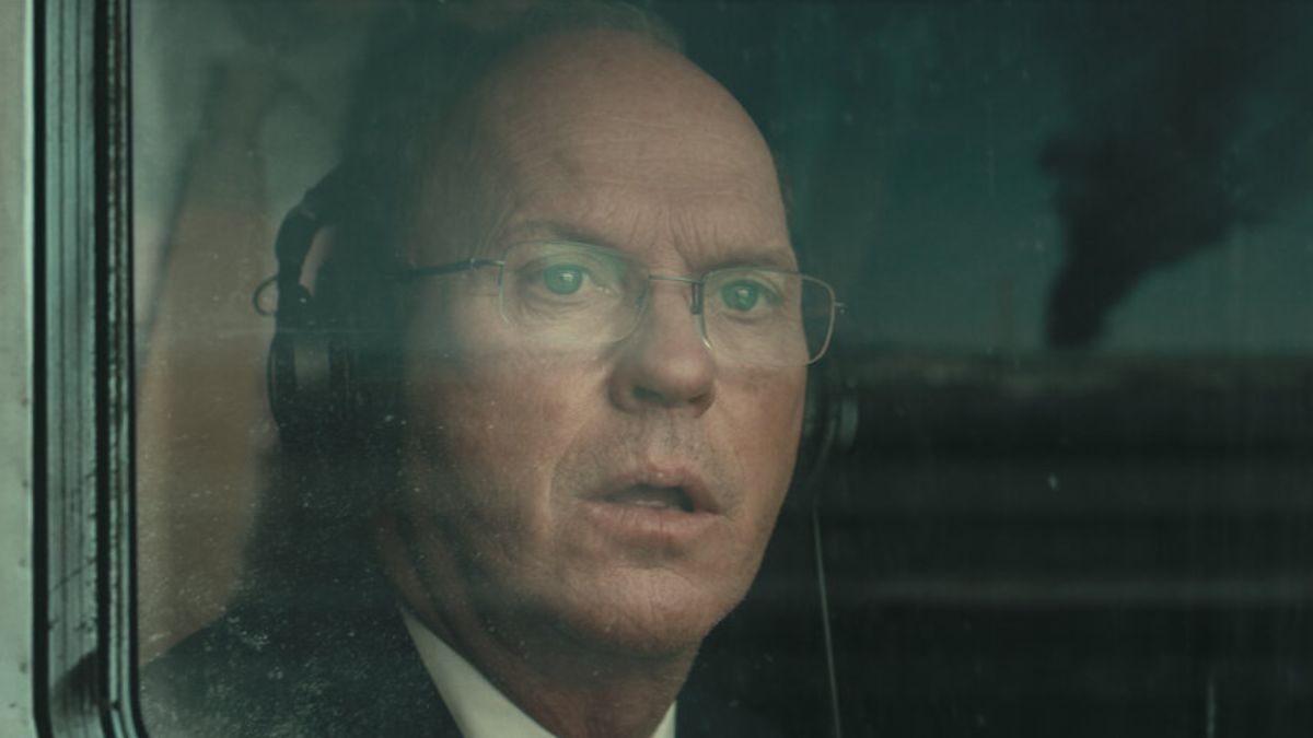 Michael Keaton în rolul avocatului care a negociat cu durerea a 7.000 de familii