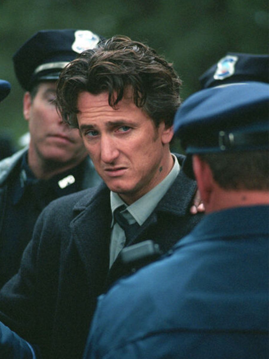În imagine: Sean Penn. Misterele fluviului