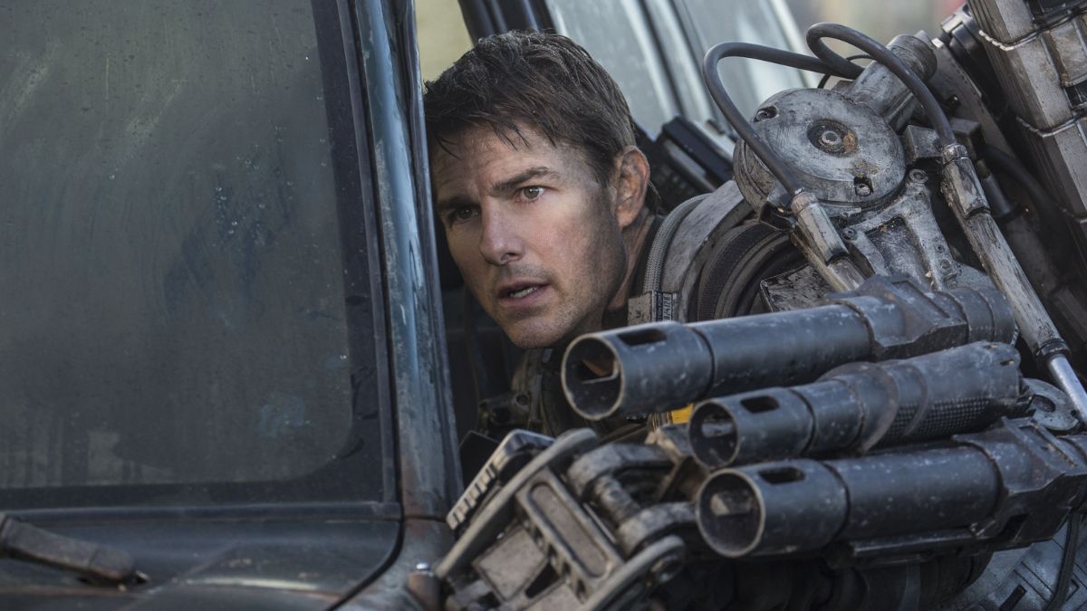 edge of tomorrow. Imagine: Tom Cruise