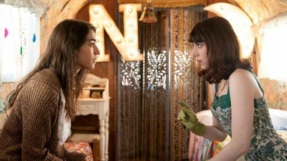 În centrul poveștii din *Luna Park* — serialul italian de pe Netflix — se află două tinere aflate la începutul vârstei de douăzeci de ani, în anii 60