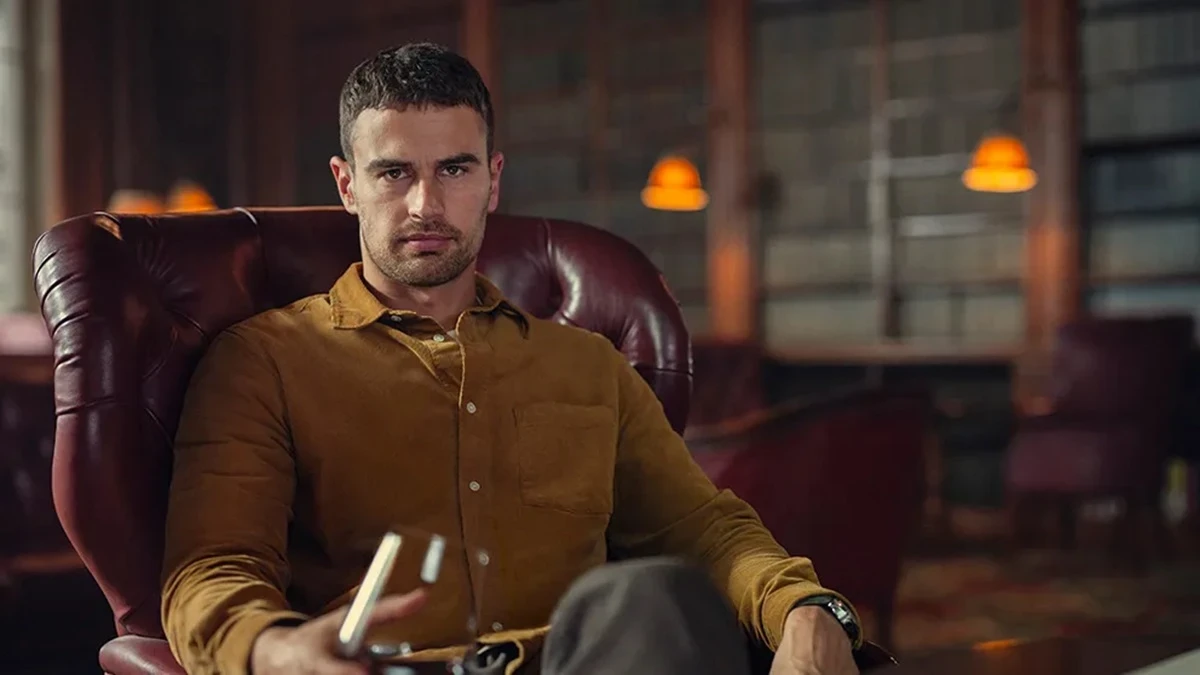 Acțiunea din „The Gentlemen 2” se mută în Italia și va include numeroase roluri interpretate de vedete cunoscute ale televiziunii italiene. Iată când începe această nouă etapă.