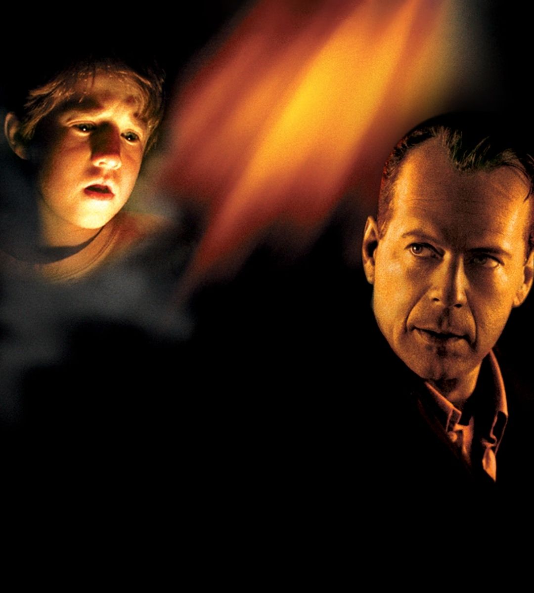 Bruce Willis încearcă să salveze un copil speriat: filmul e locul 4 pe Netflix