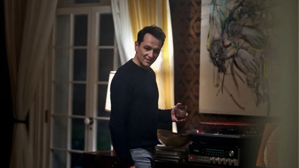 matthew rhys the beast in me