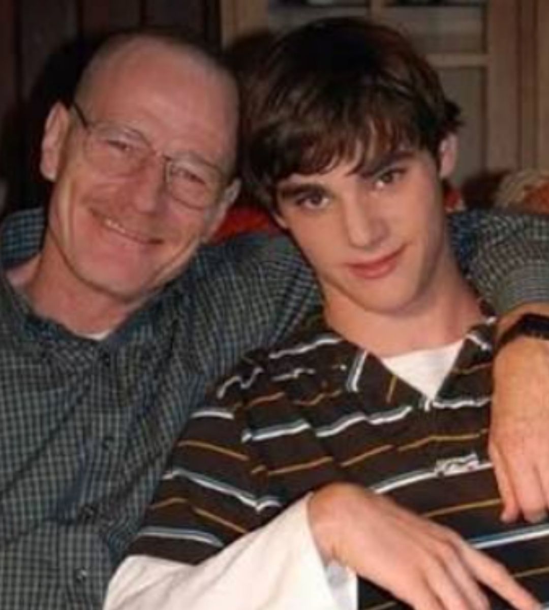 A murit RJ Mitte